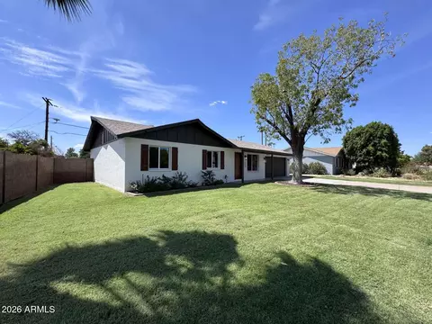 Exterior - 7608 N 18th Ave, Phoenix, AZ 85021 photo 8 of 8