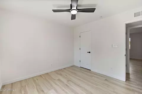 Bedroom - 7608 N 18th Ave, Phoenix, AZ 85021 photo 5 of 11