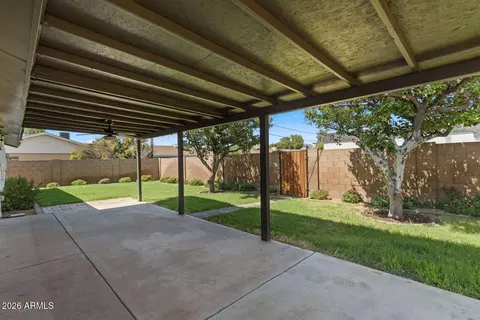 Exterior - 7608 N 18th Ave, Phoenix, AZ 85021 photo 3 of 9