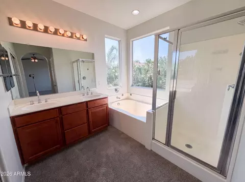 Bath - 1214 E Frances Ln, Gilbert, AZ 85295 photo 1 of 5