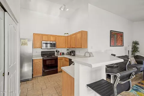 Kitchen - 9351 E Nopal Ave, Mesa, AZ 85209 photo 1 of 4