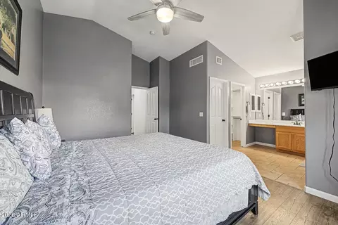 Bedroom - 9351 E Nopal Ave, Mesa, AZ 85209 photo 3 of 7