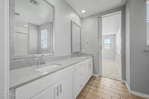 2322 E Palmdale Ln, Gilbert, AZ 85298 photo 22