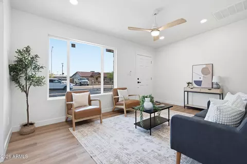 Living - 1204 W Brown St, Phoenix, AZ 85021 photo 2 of 2