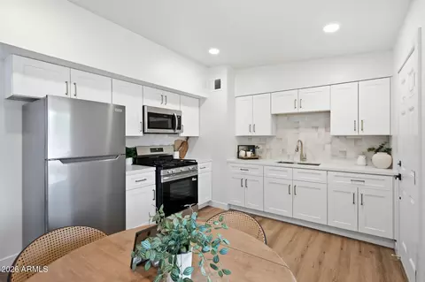 Kitchen - 1204 W Brown St, Phoenix, AZ 85021 photo 1 of 3