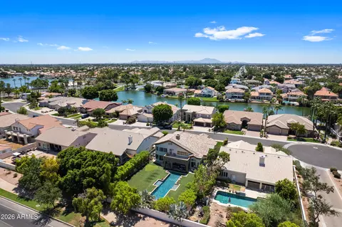 View/Area - 1442 E Catamaran Dr, Gilbert, AZ 85234 photo 2 of 4