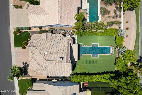 View/Area - 1442 E Catamaran Dr, Gilbert, AZ 85234 photo 1 of 4