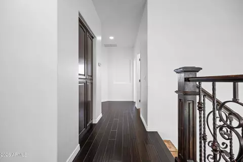 Entry Way - 1442 E Catamaran Dr, Gilbert, AZ 85234 photo 2 of 4