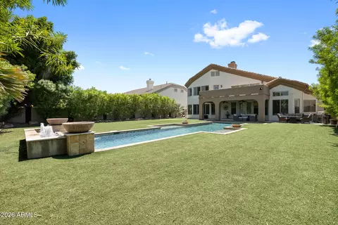Exterior - 1442 E Catamaran Dr, Gilbert, AZ 85234 photo 11 of 11