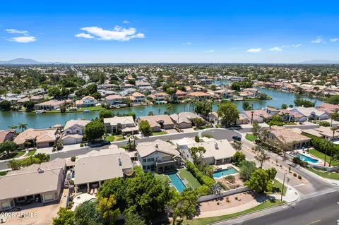 View/Area - 1442 E Catamaran Dr, Gilbert, AZ 85234 photo 3 of 4