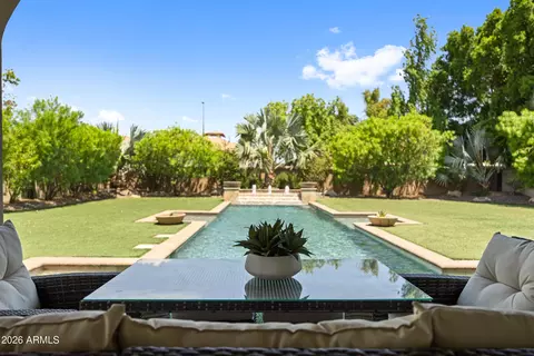 Exterior - 1442 E Catamaran Dr, Gilbert, AZ 85234 photo 5 of 11