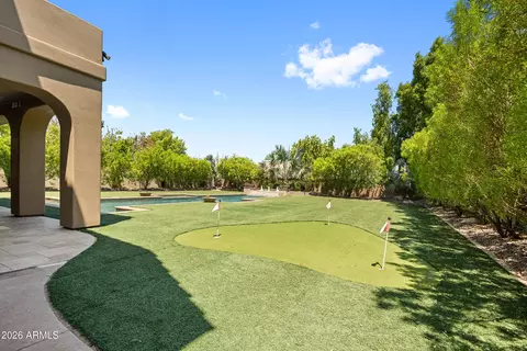 Exterior - 1442 E Catamaran Dr, Gilbert, AZ 85234 photo 9 of 11