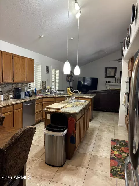 Kitchen - 4602 E Carolina Dr, Phoenix, AZ 85032 photo 2 of 8