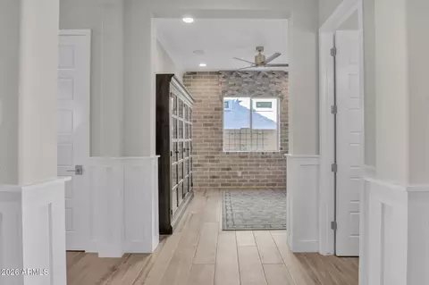 Entry Way - 3046 Evergreen St, Mesa, AZ 85213 photo 3 of 7