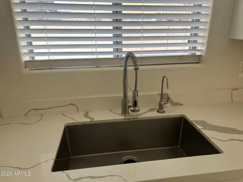 Kitchen - 3932 E Morelos St, Gilbert, AZ 85295 photo 3 of 4