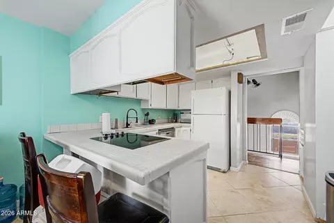 Kitchen - 319 E Coronado Rd #1, Phoenix, AZ 85004 photo 9 of 9
