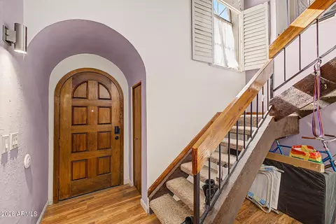 Entry Way - 319 E Coronado Rd #1, Phoenix, AZ 85004 photo 2 of 3