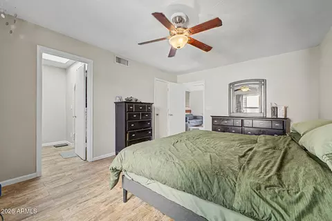 Bedroom - 319 E Coronado Rd #1, Phoenix, AZ 85004 photo 9 of 10