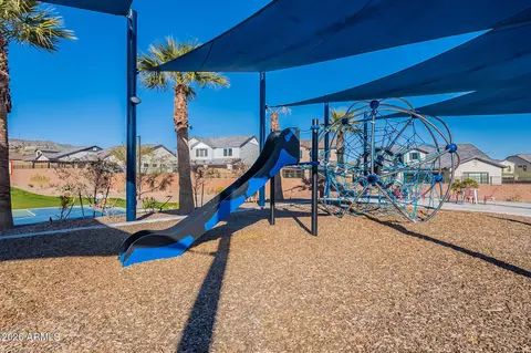 View/Area - 851 E Deer Creek Rd, Phoenix, AZ 85048 photo 6 of 8