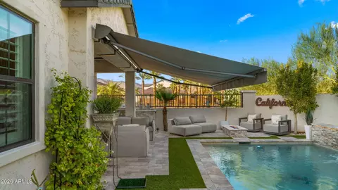 Exterior - 851 E Deer Creek Rd, Phoenix, AZ 85048 photo 8 of 16