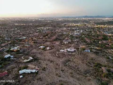 2220 E Siesta Dr #-, Phoenix, AZ 85042 photo 3