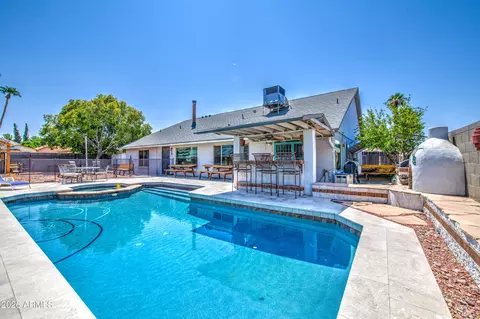 Exterior - 8136 E Fox St, Mesa, AZ 85207 photo 2 of 8