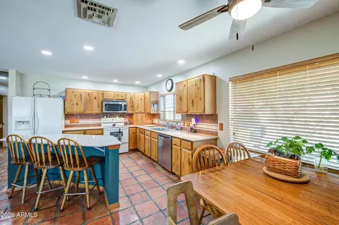 Kitchen - 8136 E Fox St, Mesa, AZ 85207 photo 5 of 5