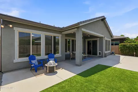 Exterior - 2850 E Spring Wheat Ct, Gilbert, AZ 85296 photo 7 of 15