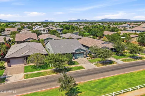 View/Area - 2850 E Spring Wheat Ct, Gilbert, AZ 85296 photo 6 of 14