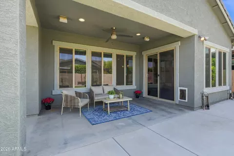 Exterior - 2850 E Spring Wheat Ct, Gilbert, AZ 85296 photo 5 of 15