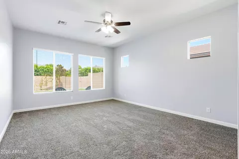 Living - 2850 E Spring Wheat Ct, Gilbert, AZ 85296 photo 3 of 8