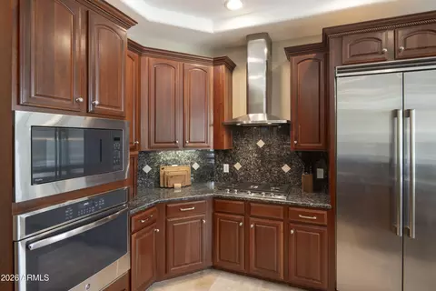 Kitchen - 2091 E Coconino Ct, Gilbert, AZ 85298 photo 2 of 5