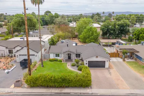 View/Area - 4025 E Osborn Rd, Phoenix, AZ 85018 photo 1 of 5