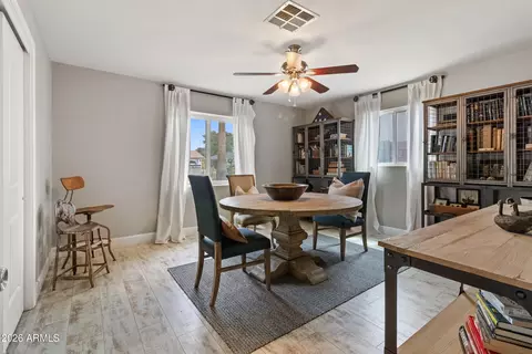 Dining - 4025 E Osborn Rd, Phoenix, AZ 85018 photo 1 of 3