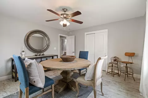 Dining - 4025 E Osborn Rd, Phoenix, AZ 85018 photo 3 of 3