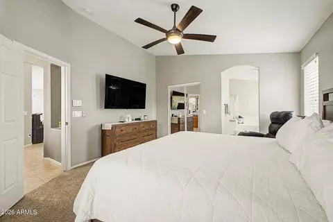 Bedroom - 9835 E Lindner Ave, Mesa, AZ 85209 photo 1 of 7