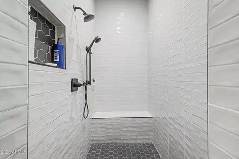 Bath - 2910 E Athena Ave, Gilbert, AZ 85297 photo 3 of 8