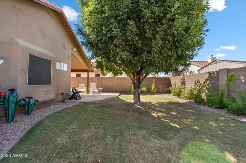 Exterior - 15411 S 45th St, Phoenix, AZ 85044 photo 2 of 4
