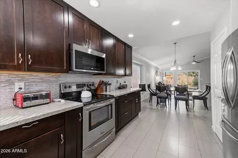 Kitchen - 15411 S 45th St, Phoenix, AZ 85044 photo 2 of 3