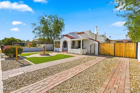 Exterior - 1922 E Yale St, Phoenix, AZ 85006 photo 10 of 11