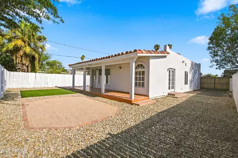 Exterior - 1922 E Yale St, Phoenix, AZ 85006 photo 6 of 11