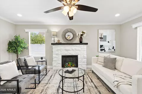 Living - 1922 E Yale St, Phoenix, AZ 85006 photo 1 of 3