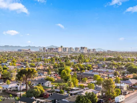 View/Area - 1922 E Yale St, Phoenix, AZ 85006 photo 9 of 9