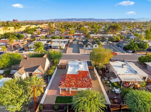 View/Area - 1922 E Yale St, Phoenix, AZ 85006 photo 2 of 9