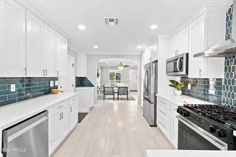 Kitchen - 1922 E Yale St, Phoenix, AZ 85006 photo 6 of 7
