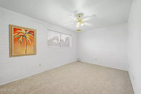 Bedroom - 1202 E Becker Ln, Phoenix, AZ 85020 photo 1 of 4