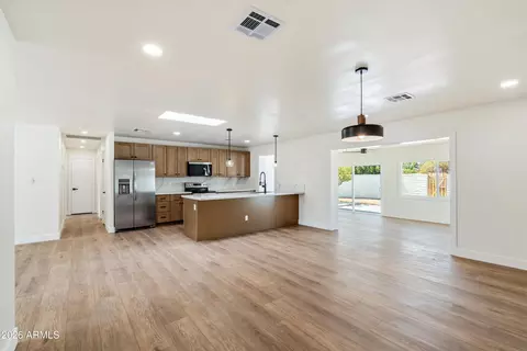 Living - 1717 E Campus Dr, Tempe, AZ 85282 photo 4 of 6