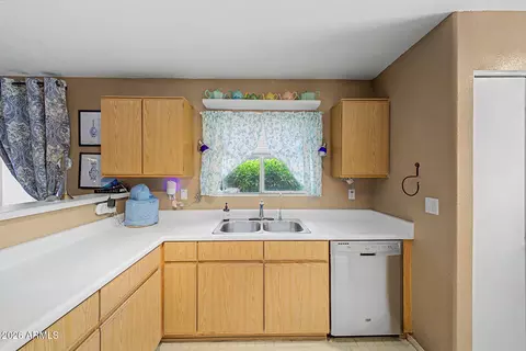 Kitchen - 2029 W 18th Ave, Apache Junction, AZ 85120 photo 2 of 2
