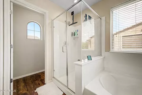 Bath - 3306 E Meadowview Dr, Gilbert, AZ 85298 photo 1 of 3