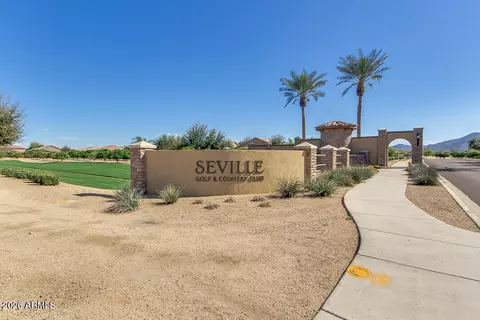 View/Area - 3306 E Meadowview Dr, Gilbert, AZ 85298 photo 1 of 21